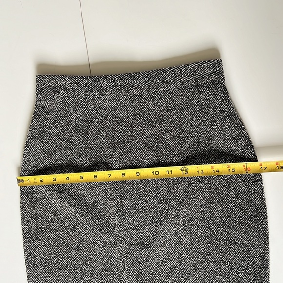 Pencil skirt - Picture 7 of 7